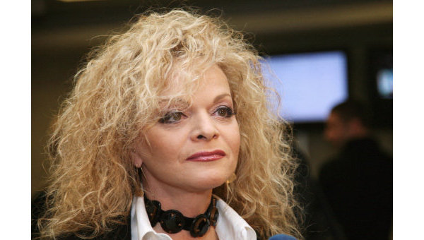 Лариса Долина